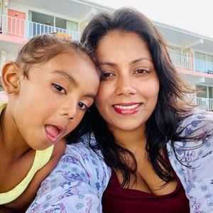 Meet your Posher, Shakila